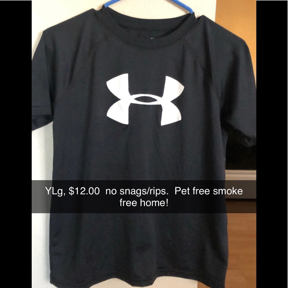 Youth L Dri-Fit UA short sleeve shirt